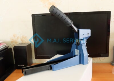 เครื่องเย็บกล่องแบบมือกดรุ่นHA19-34เครื่องเย็บกล่องระบบลม