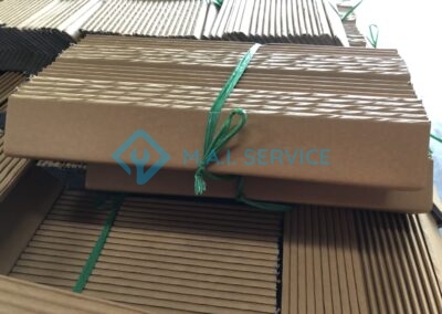 กระดาษฉากเข้ามุม,ฉากเข้ามุนแบบพลาสติก