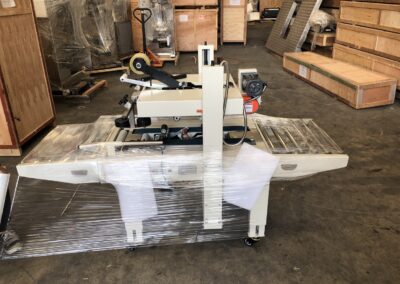 เครื่องปิดกล่อง