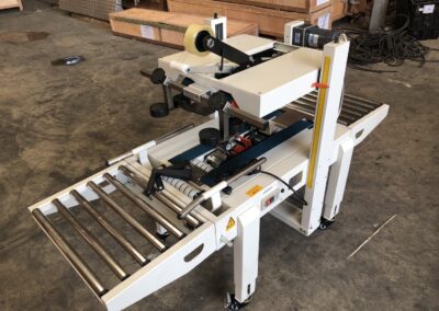 เครื่องปิดกล่อง