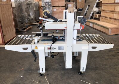 เครื่องปิดกล่อง,เครื่องปิดกล่องเทปกาว