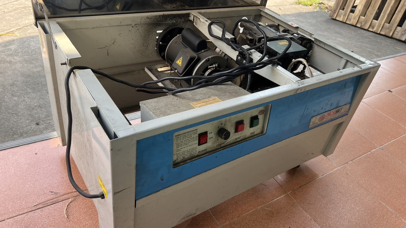 บริการซ่อมเครื่องแพ็คกล่อง,ซ่อมเครื่องรัดกล่อง