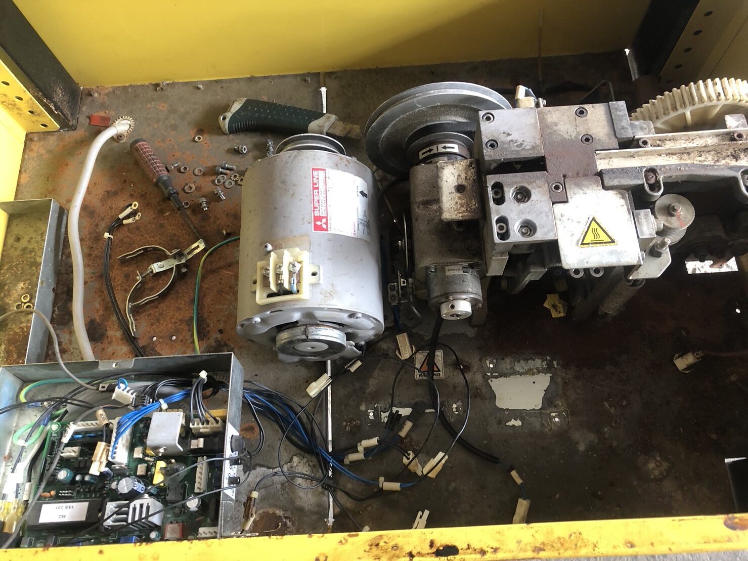 บริการซ่อมเครื่องแพ็คกล่อง,ซ่อมเครื่องรัดกล่อง