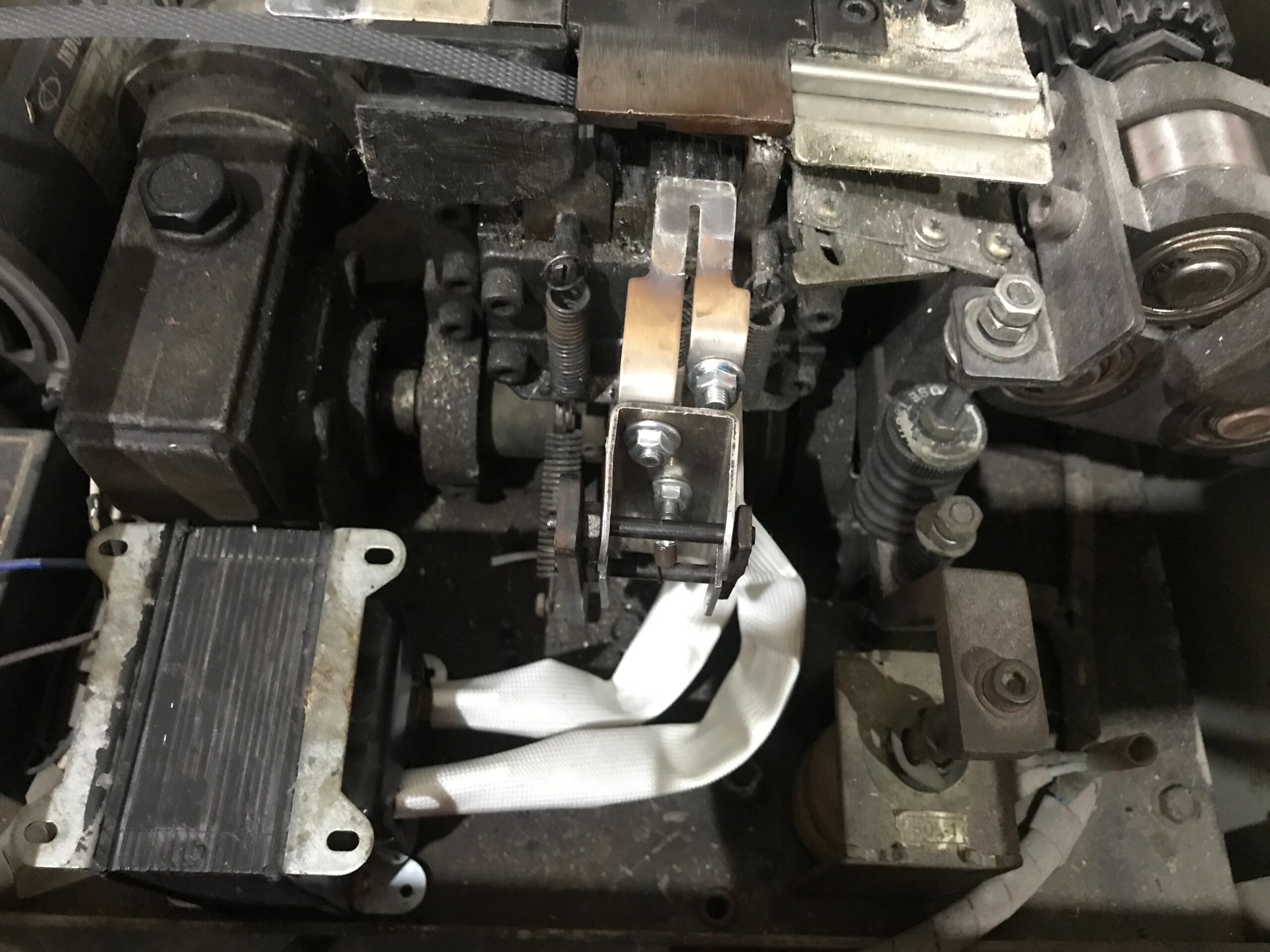 บริการซ่อมเครื่องแพ็คกล่อง-ซ่อมเครื่องรัดกล่อง