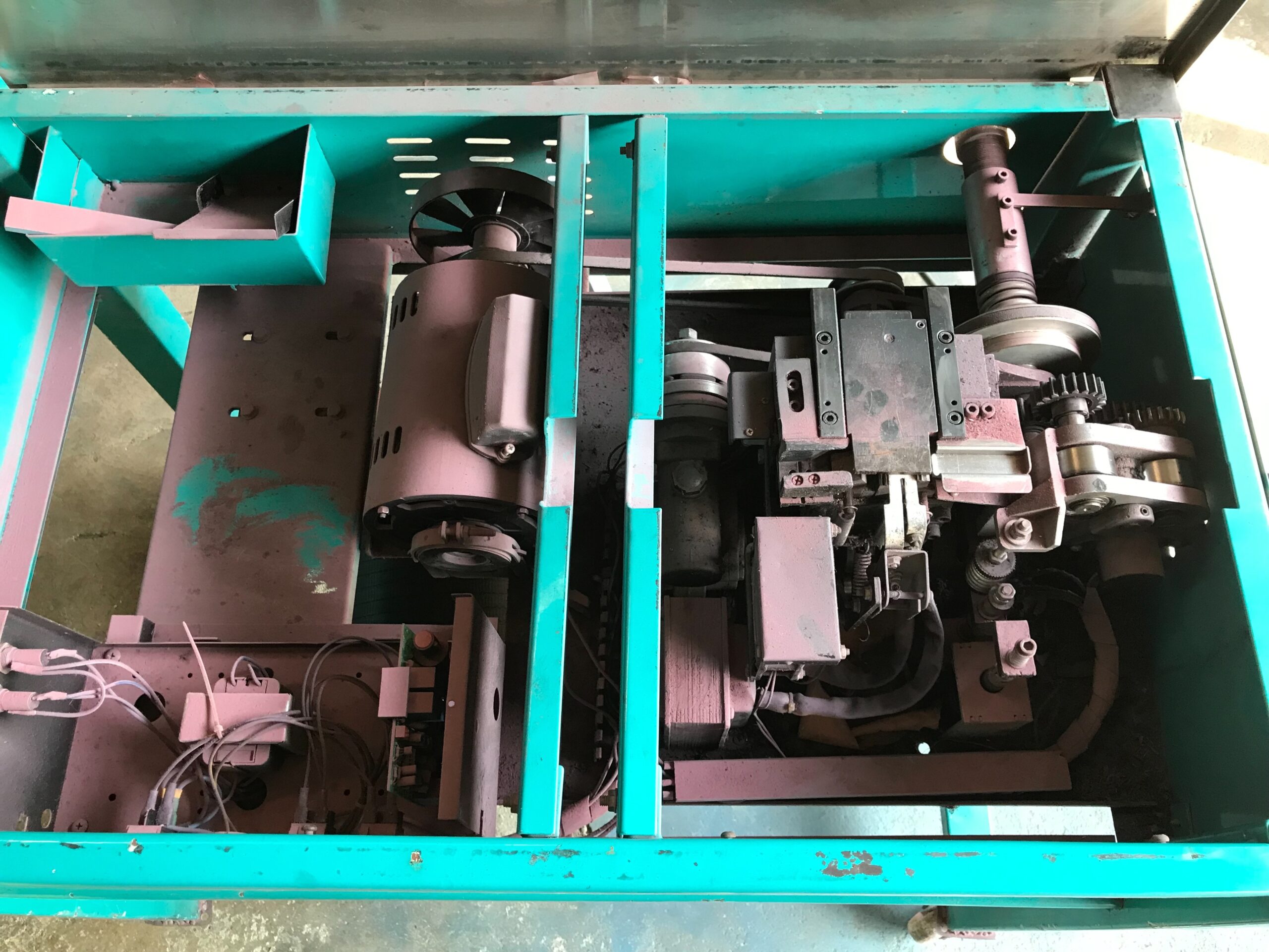 บริการซ่อมเครื่องแพ็คกล่อง,ซ่อมเครื่องรัดกล่อง