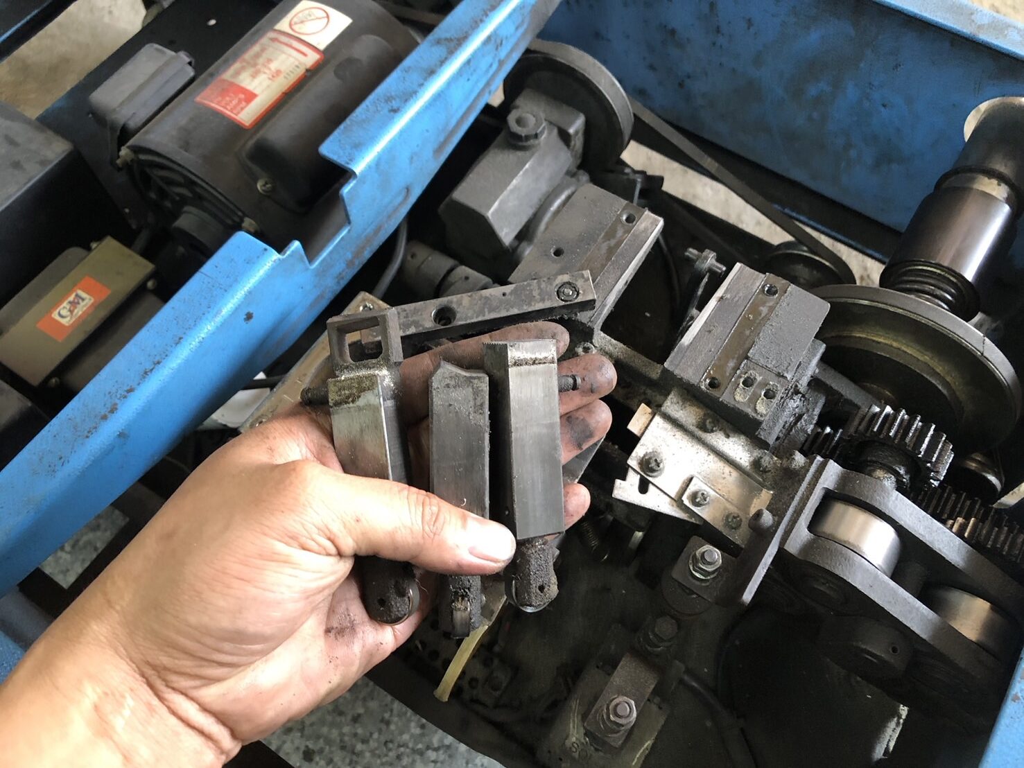 บริการซ่อมเครื่องแพ็คกล่อง,ซ่อมเครื่องรัดกล่อง