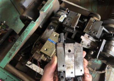 เครื่องรัดกล่องมือ2 เครื่องแพ็คกล่องมือ2