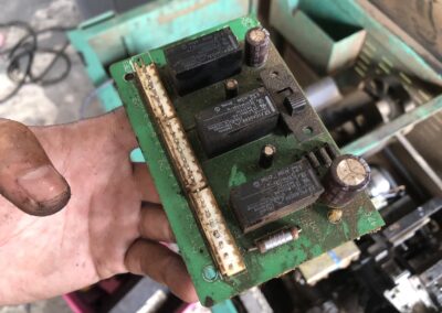 เครื่องรัดกล่องมือ2 เครื่องแพ็คกล่องมือ2