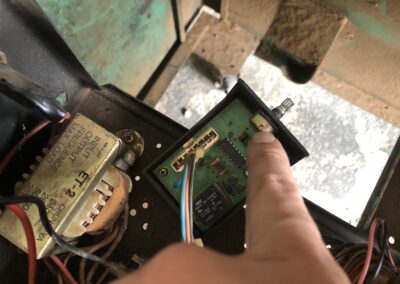 เครื่องรัดกล่องมือ2 เครื่องแพ็คกล่องมือ2