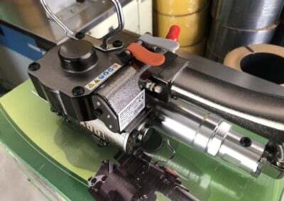 เครื่องรัดสายระบบลม,เครื่องรัดสายแบบใช้ลม,เครื่องรัดระบบลมรุ่นRXQD19,AQD19,XQD19,A19,CPC19