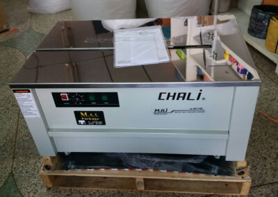 เครื่องรัดกล่อง,เครื่องรัดกล่องรุ่นJN-740L,เครื่องรัดสายรัดพลาสติก