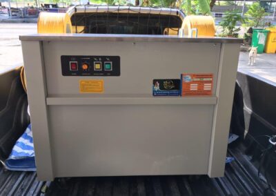 เครื่องรัดกล่อง,เครื่องรัดกล่องกึ่งอัตโนมัติ,เครื่องรัดกล่องจีนรุ่นKZB-I