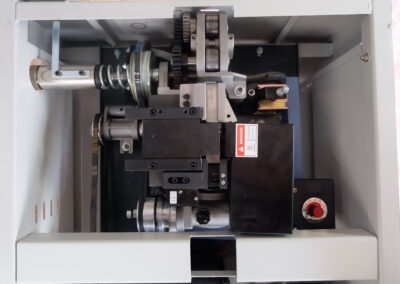 เครื่องรัดกล่อง,เครื่องรัดกล่องกึ่งอัตโนมัติ,เครื่องรัดกล่องจีนรุ่นKZB-I