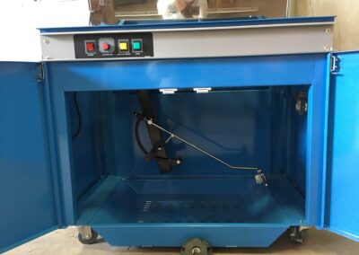 เครื่องรัดกล่อง,เครื่องรัดกล่องกึ่งอัตโนมัติ WE-801UD
