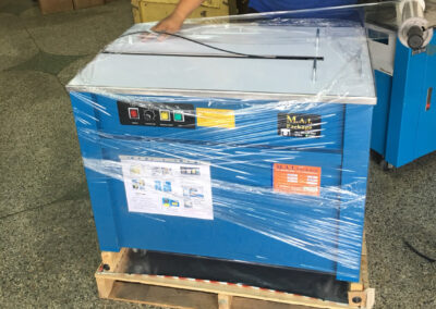 เครื่องรัดกล่อง,เครื่องรัดกล่องกึ่งอัตโนมัติ,เครื่องรัดกล่องจีนรุ่นKZB-I